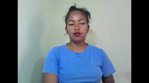 Snapshot of angelice33 chatting on December 19, 2025, 5:58 am angelice33 online show from December 19, 2025, 5:58 am