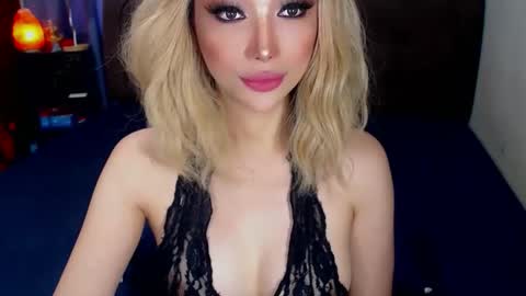 MS. AMALIA online show from April 1, 2026, 7:20 am