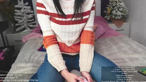 Snapshot of angelika_rouge chatting on December 22, 2024, 5:42 pm Angelika Rouge online show from December 22, 2024, 5:42 pm