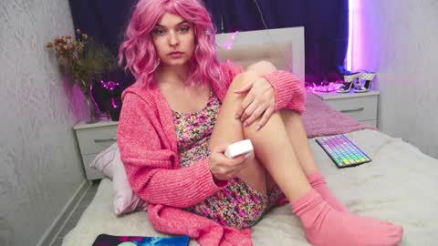 Snapshot of angelika_rouge chatting on February 8, 2025, 2:38 pm Angelika Rouge online show from February 8, 2025, 2:38 pm