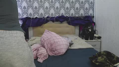 Snapshot of angelika_rouge chatting on October 6, 2025, 4:26 pm Angelika Rouge online show from October 6, 2025, 4:26 pm