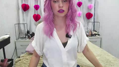 Angelika Rouge online show from July 1, 2026, 5:34 pm