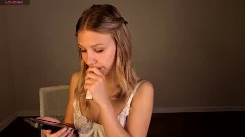 Angelina online show from June 20, 2026, 12:58 am