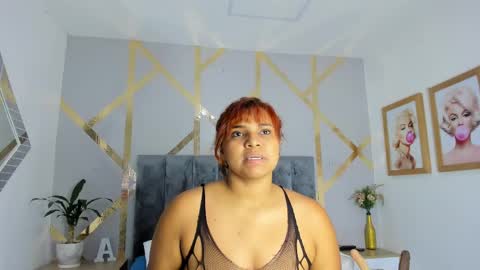 Snapshot of angelina_castro12 chatting on March 7, 2025, 3:08 am Angelina online show from March 7, 2025, 3:08 am