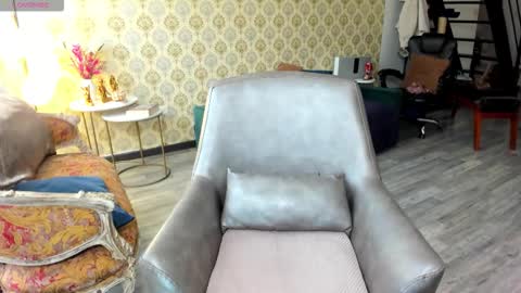 angelina_class_7 online show from February 18, 2026, 2:24 pm