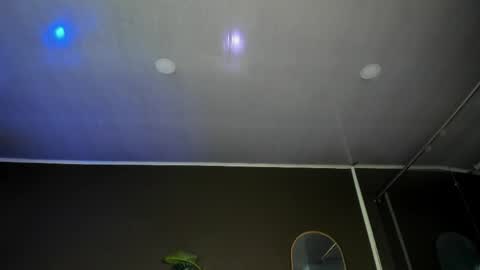 angelina_hilton online show from May 25, 2026, 12:22 pm