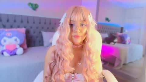Angelina Honey online show from May 21, 2026, 4:08 am