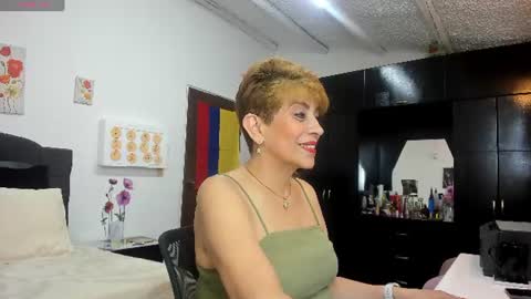 Angelina online show from July 8, 2026, 11:53 pm