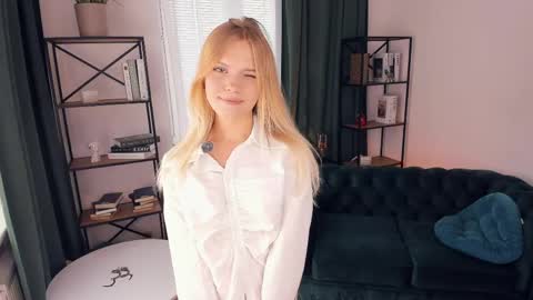 Alice WOW online show from May 30, 2026, 9:06 am
