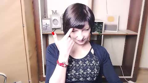 Angelina online show from April 16, 2026, 8:04 am