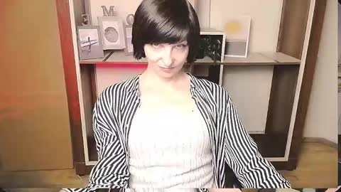Angelina online show from May 8, 2026, 8:41 am