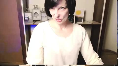 Angelina online show from May 16, 2026, 10:36 am