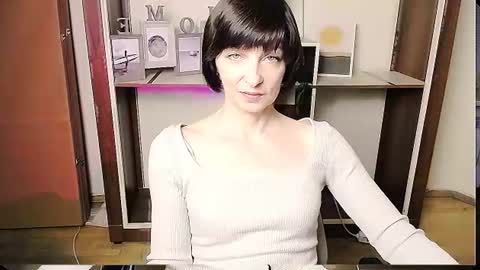 Angelina online show from June 15, 2026, 9:00 am