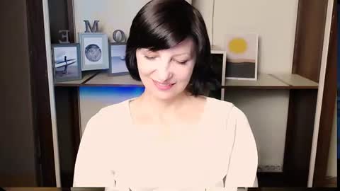 Angelina online show from July 25, 2026, 7:50 am