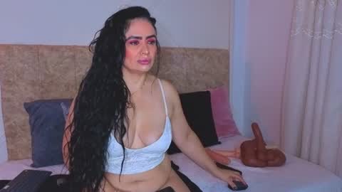 angelinarouse_ online show from June 23, 2026, 3:37 am