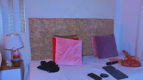 angelinarouse_ online show from June 28, 2026, 4:07 am