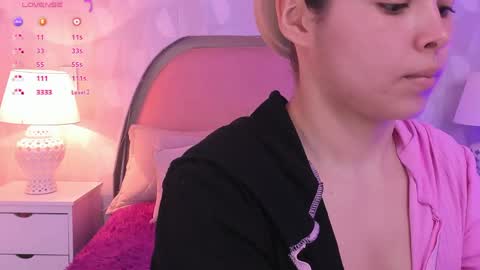 Snapshot of angeline__cute chatting on May 15, 2026, 12:23 pm angeline online show from May 15, 2026, 12:23 pm