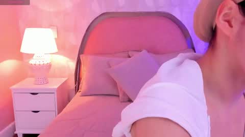 Snapshot of angeline__cute chatting on May 20, 2026, 12:11 pm angeline online show from May 20, 2026, 12:11 pm