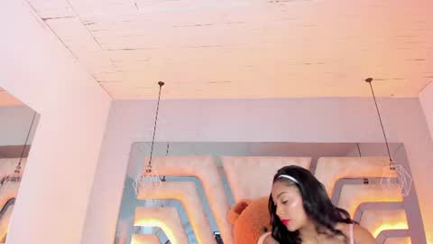 Snapshot of angelineheet chatting on July 18, 2026, 3:44 am Angeline Heet online show from July 18, 2026, 3:44 am