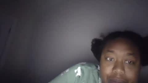 Snapshot of angeliquebelcaliz chatting on January 18, 2025, 5:20 am angeliquebelcaliz online show from January 18, 2025, 5:20 am