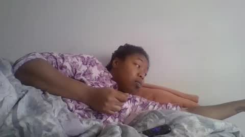 Snapshot of angeliquebelcaliz chatting on January 24, 2025, 8:11 pm angeliquebelcaliz online show from January 24, 2025, 8:11 pm