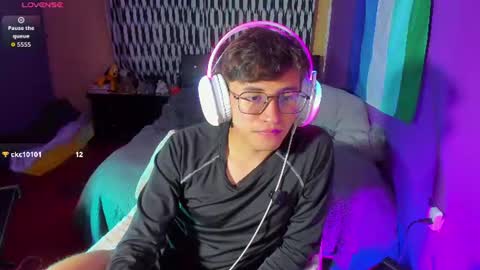 Angel online show from June 11, 2026, 2:53 am