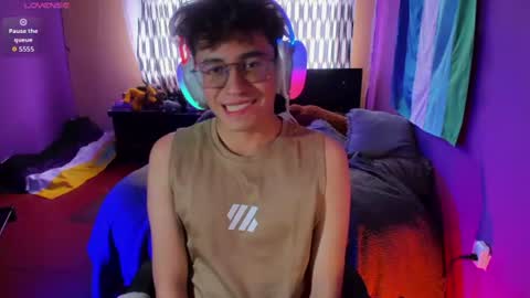 Angel online show from June 12, 2026, 6:51 pm