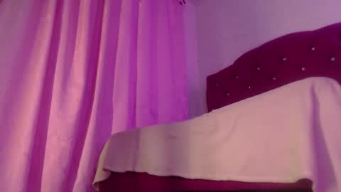 Angellike online show from January 25, 2025, 10:18 pm