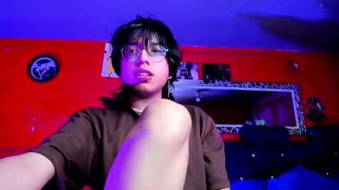 Angel  online show from February 3, 2025, 9:41 am