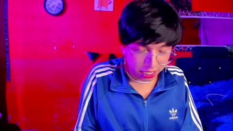 Angel  online show from February 20, 2025, 5:44 am