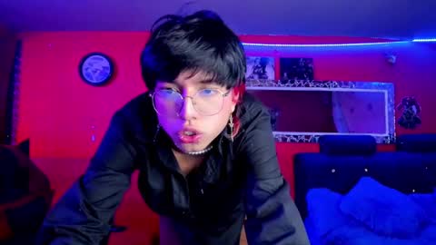 Angel  online show from March 5, 2025, 10:33 am