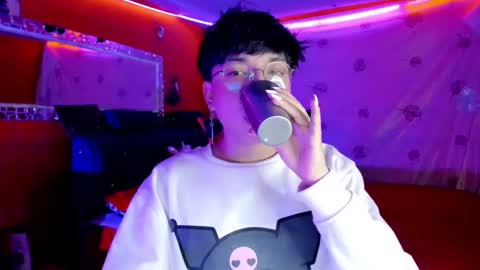 Angel  online show from September 16, 2025, 1:50 am