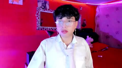 Angel  online show from October 3, 2025, 5:37 am