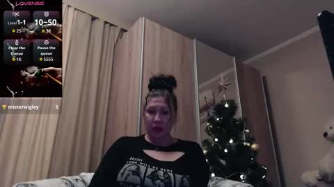 Your dreams best breasts online show from January 10, 2026, 3:47 pm