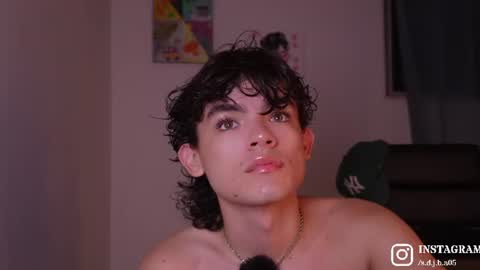 Snapshot of angelocute_ chatting on June 24, 2026, 1:15 am Angelo I work from home this is my room online show from June 24, 2026, 1:15 am