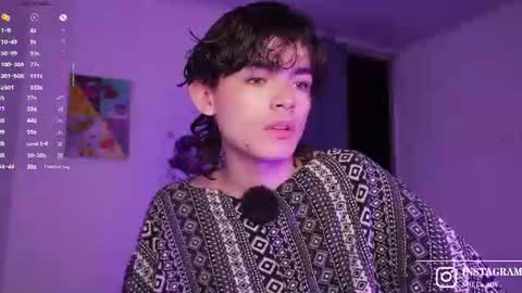 Snapshot of angelocute_ chatting on July 10, 2026, 1:32 am Angelo I work from home this is my room online show from July 10, 2026, 1:32 am