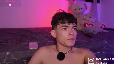 Snapshot of angelocute_ chatting on July 23, 2026, 1:58 am Angelo I work from home this is my room online show from July 23, 2026, 1:58 am