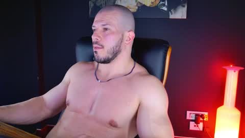 Snapshot of angeloeric chatting on December 4, 2024, 2:37 pm BlackWolf online show from December 4, 2024, 2:37 pm