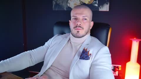 Snapshot of angeloeric chatting on December 11, 2024, 4:31 pm BlackWolf online show from December 11, 2024, 4:31 pm