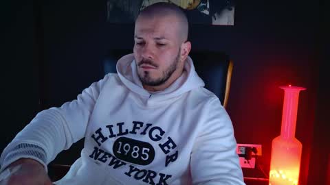 Snapshot of angeloeric chatting on January 7, 2025, 6:05 am BlackWolf online show from January 7, 2025, 6:05 am