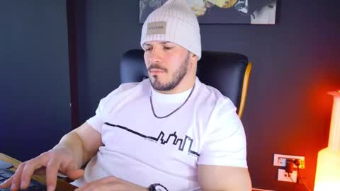 Snapshot of angeloeric chatting on January 29, 2025, 11:09 am BlackWolf online show from January 29, 2025, 11:09 am