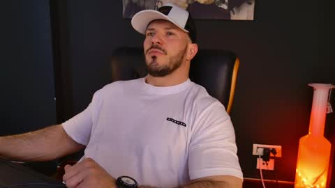 BlackWolf online show from April 19, 2026, 11:20 am