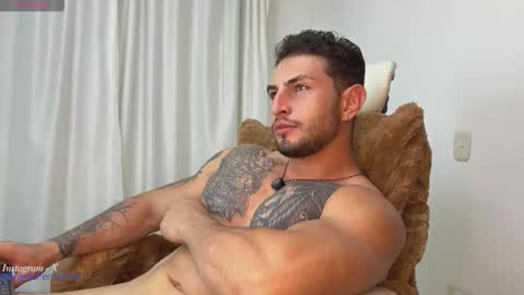 Angelo Ferro online show from September 12, 2025, 3:28 am