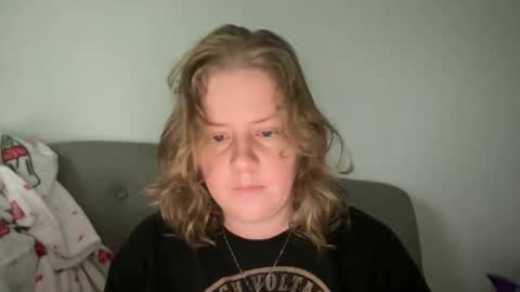 Snapshot of angeloflight273360 chatting on February 5, 2026, 1:49 pm Angel of Light online show from February 5, 2026, 1:49 pm