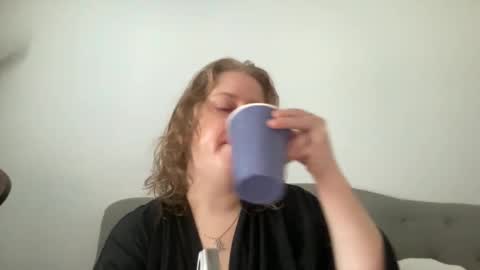 Snapshot of angeloflight273360 chatting on February 14, 2026, 2:25 pm Angel of Light online show from February 14, 2026, 2:25 pm