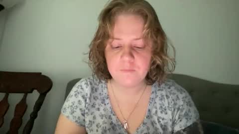 Snapshot of angeloflight273360 chatting on February 26, 2026, 2:05 pm Angel of Light online show from February 26, 2026, 2:05 pm