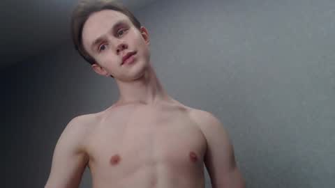 Angel online show from January 21, 2025, 4:27 pm