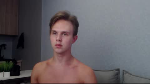 Angel online show from September 18, 2025, 11:23 am