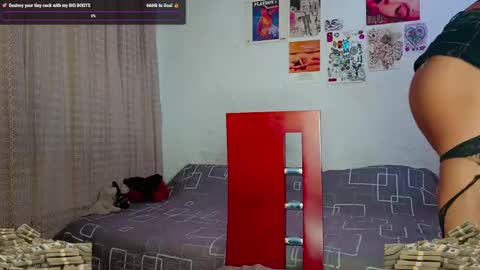   online show from March 8, 2025, 7:42 pm