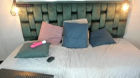 ANGIE online show from December 27, 2024, 5:16 pm